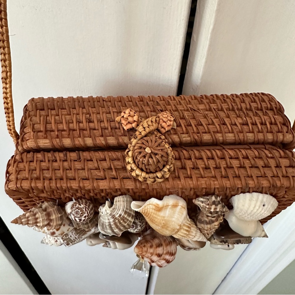 Mango Seashell Bag - Picture 5 of 9